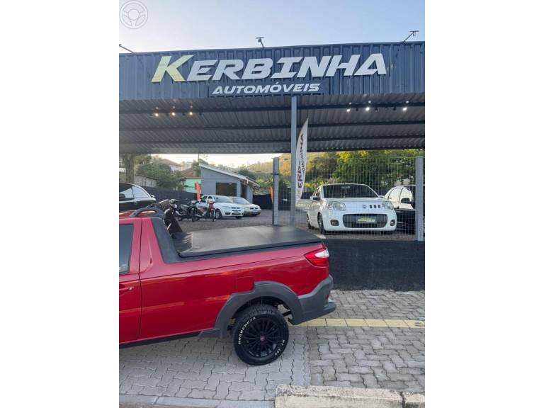 FIAT - STRADA 1.4 MPI HARD WORKING CS 8V FLEX 2P MANUAL - 2016/2017 - VERMELHA - R$ 56.900,00