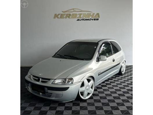 CHEVROLET - CELTA 1.0 MPFI SUPER 8V FLEX 2P MANUAL - 2002/2003 - PRATA - R$ 24.900,00