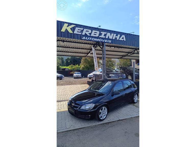 CHEVROLET - CELTA 1.0 MPFI 8V 4P MANUAL - 2007/2008 - PRETA - R$ 28.900,00