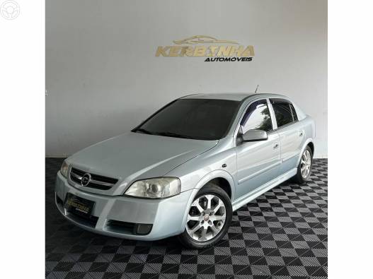 CHEVROLET - ASTRA 2.0 MPFI ADVANTAGE 8V FLEX 4P MANUAL - 2010/2011 - PRATA - R$ 39.900,00