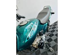 HONDA - CG 125 TITAN - 2002/2003 - VERDE - R$ 6.900,00