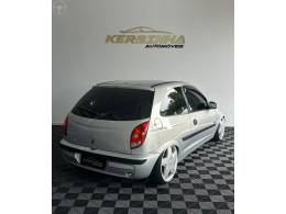 CHEVROLET - CELTA 1.0 MPFI SUPER 8V FLEX 2P MANUAL - 2002/2003 - PRATA - R$ 24.900,00