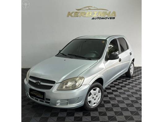 CHEVROLET - CELTA 1.0 MPFI 8V 4P MANUAL - 2011/2012 - PRATA - R$ 29.900,00