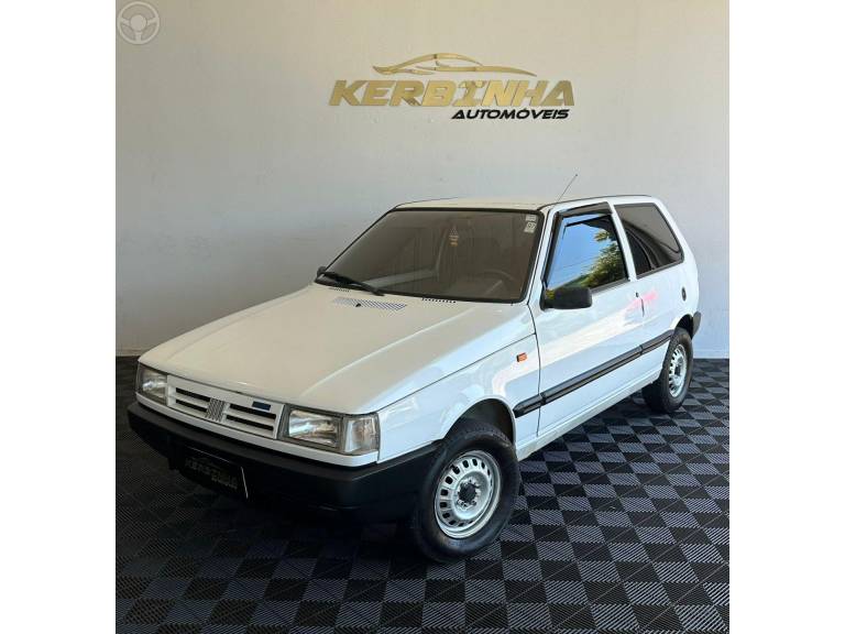 FIAT - UNO 1.5 IE S 8V 2P MANUAL - 1991/1991 - NÃO - R$ 18.900,00