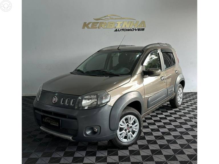 FIAT - UNO 1.4 EVO WAY 8V FLEX 4P MANUAL - 2010/2011 - CINZA - R$ 36.900,00