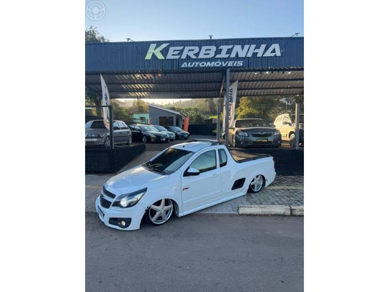 CHEVROLET - MONTANA 1.4 MPFI LS CS 8V FLEX 2P MANUAL - 2013/2014 - BRANCA - R$ 49.900,00
