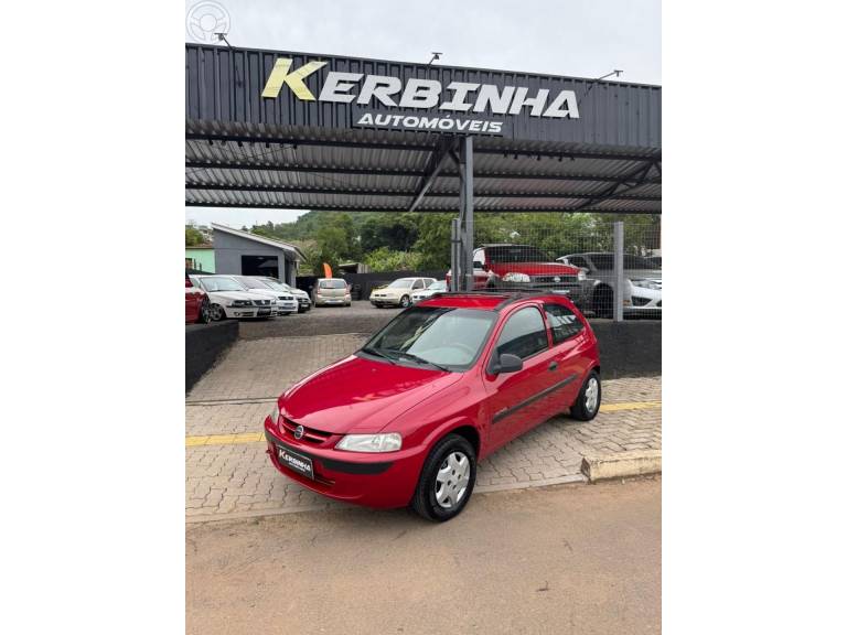 CHEVROLET - CELTA 1.0 MPFI 8V 2P MANUAL - 2004/2005 - VERMELHA - R$ 19.900,00