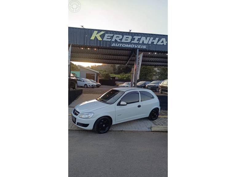 CHEVROLET - CELTA 1.0 MPFI 8V 2P MANUAL - 2008/2008 - BRANCA - R$ 26.900,00