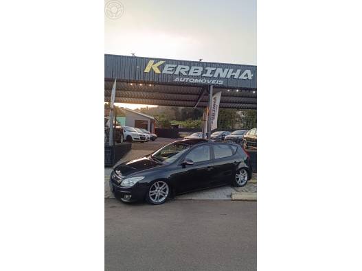 HYUNDAI - I30 2.0 MPFI GLS 16V 4P AUTOMÁTICO - 2009/2010 - PRETA - R$ 53.900,00