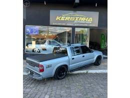 CHEVROLET - S10 2.4 MPFI EXECUTIVE 4X2 CD 8V FLEX 4P MANUAL - 2010/2011 - PRATA - R$ 67.900,00