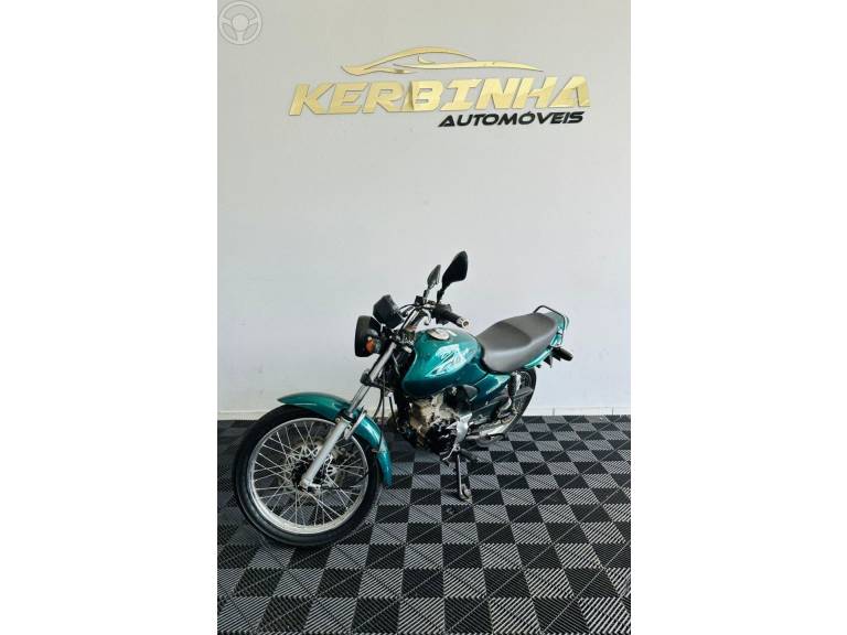 HONDA - CG 125 TITAN - 2002/2003 - VERDE - R$ 6.900,00