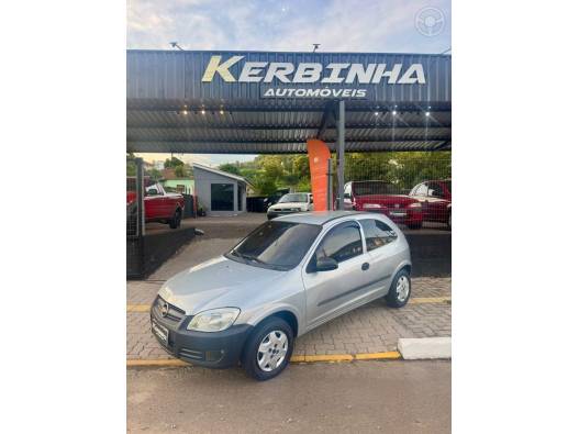 CHEVROLET - CELTA 1.0 MPFI 8V 2P MANUAL - 2010/2011 - PRATA - R$ 25.900,00