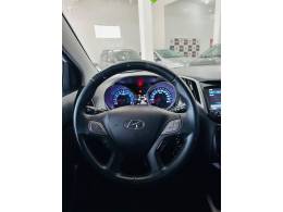 HYUNDAI - HB20X 1.6 16V PREMIUM FLEX 4P AUTOMÁTICO - 2018/2018 - BRANCA - R$ 74.900,00