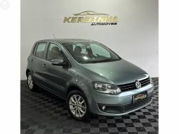 VOLKSWAGEN - FOX 1.0 ITREND 8V FLEX 4P MANUAL - 2010/2011 - CINZA - R$ 27.900,00